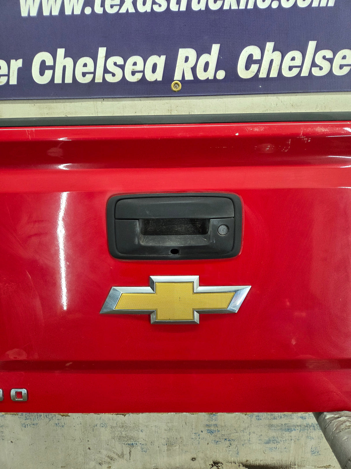 2014-2019 Chevrolet Silverado / GMC Sierra 1500 2500 3500 HD Tailgate