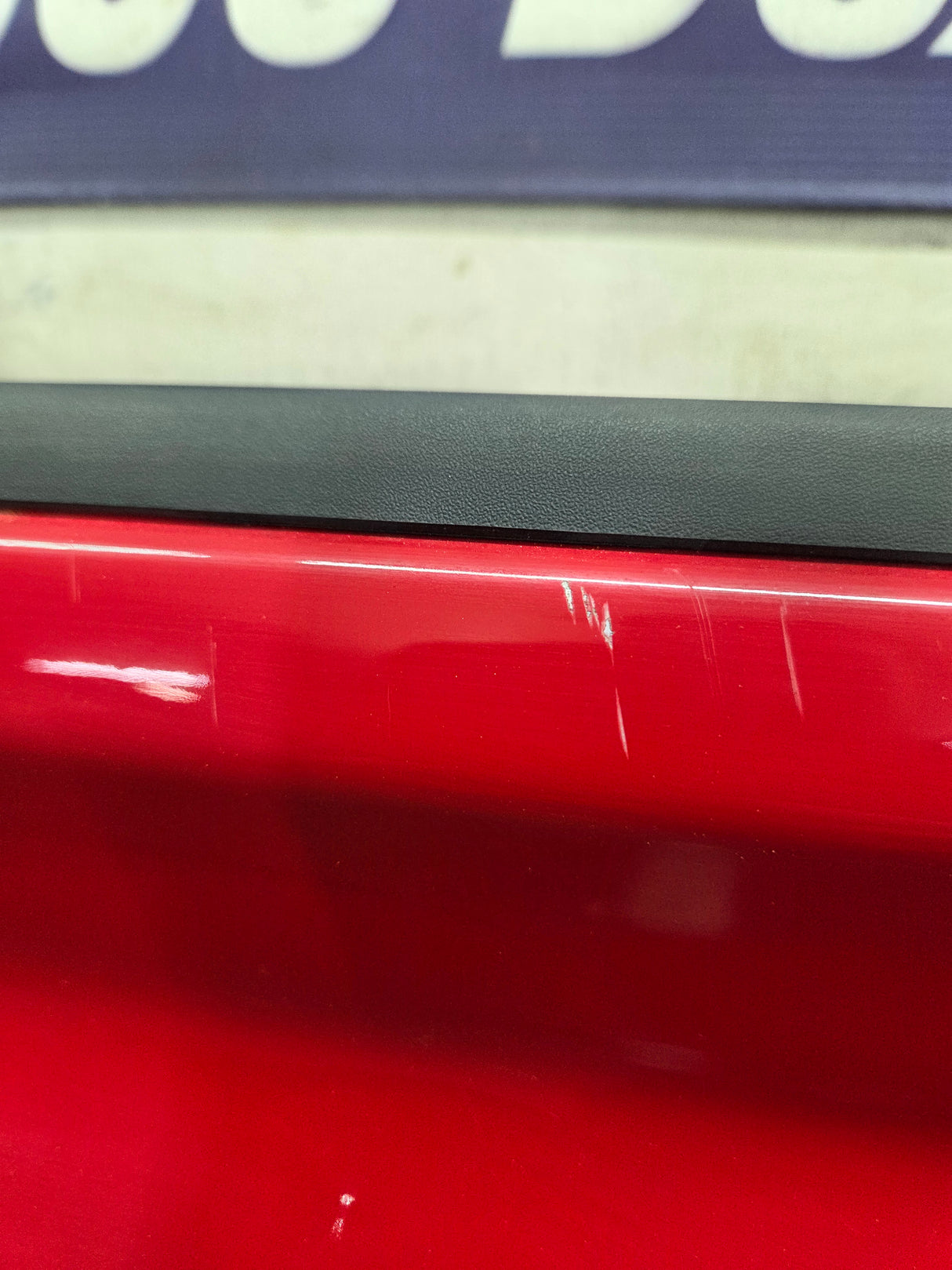 2014-2019 Chevrolet Silverado / GMC Sierra 1500 2500 3500 HD Tailgate