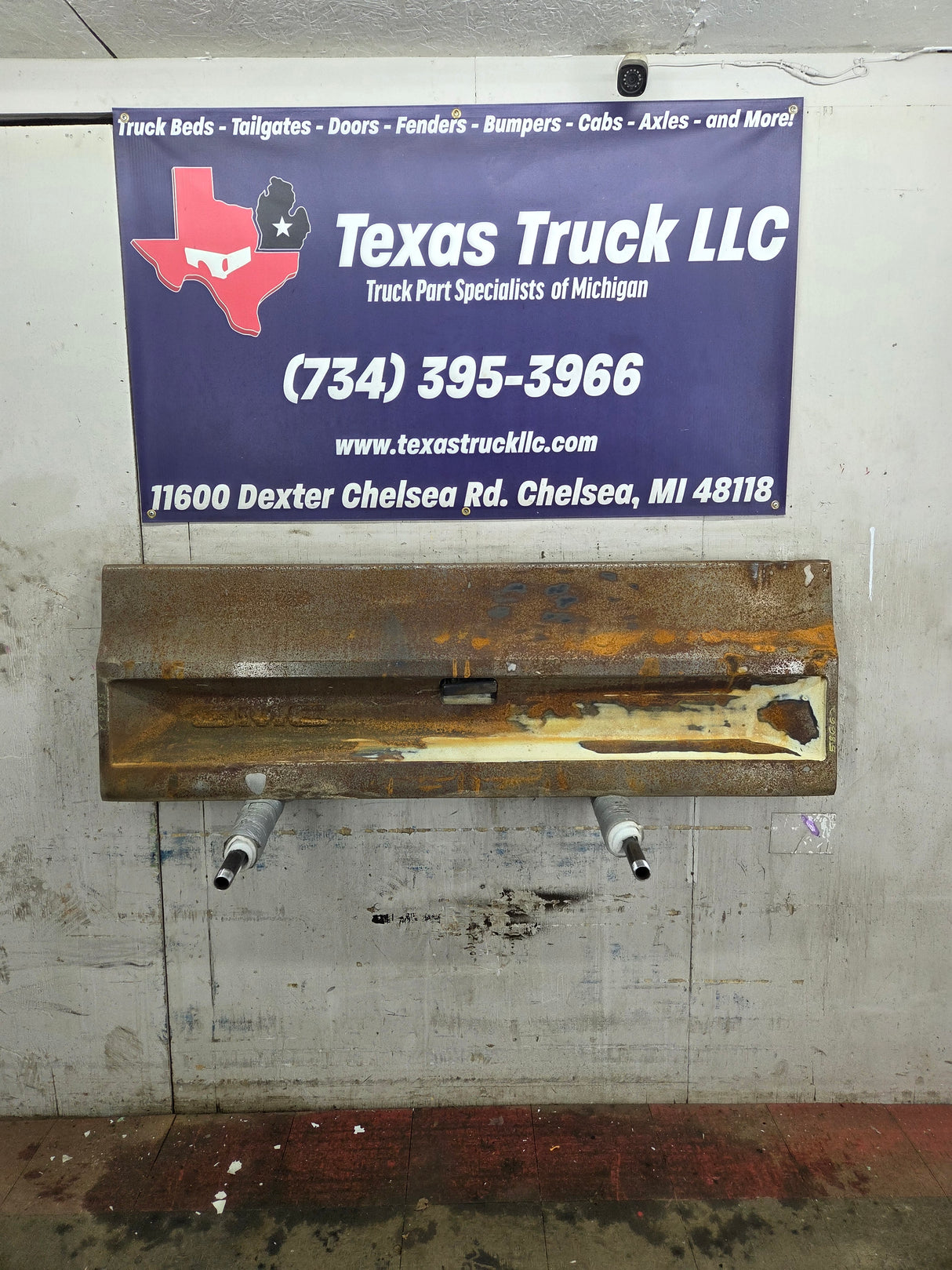 1973-1987 Chevrolet / GMC Square Body Tailgate C10 C15 C20 C25 C35 K10 K15 K20 K25 K35