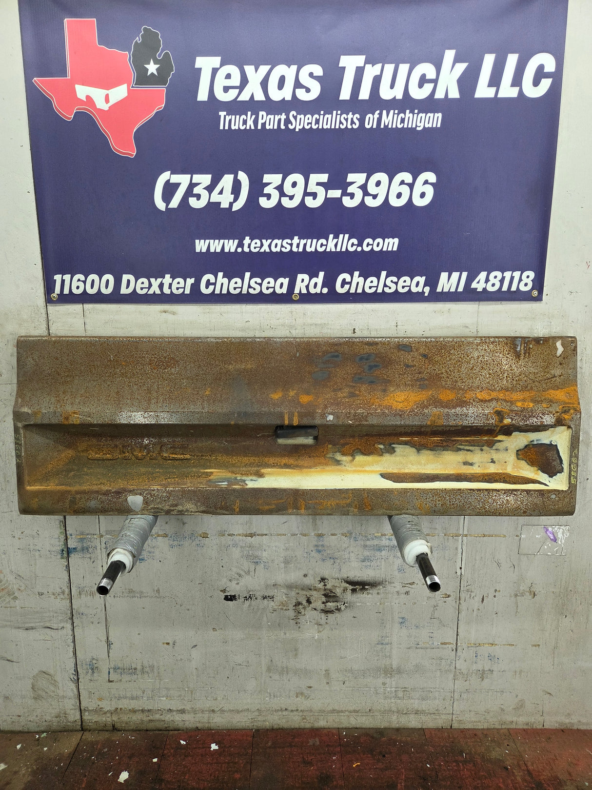 1973-1987 Chevrolet / GMC Square Body Tailgate C10 C15 C20 C25 C35 K10 K15 K20 K25 K35