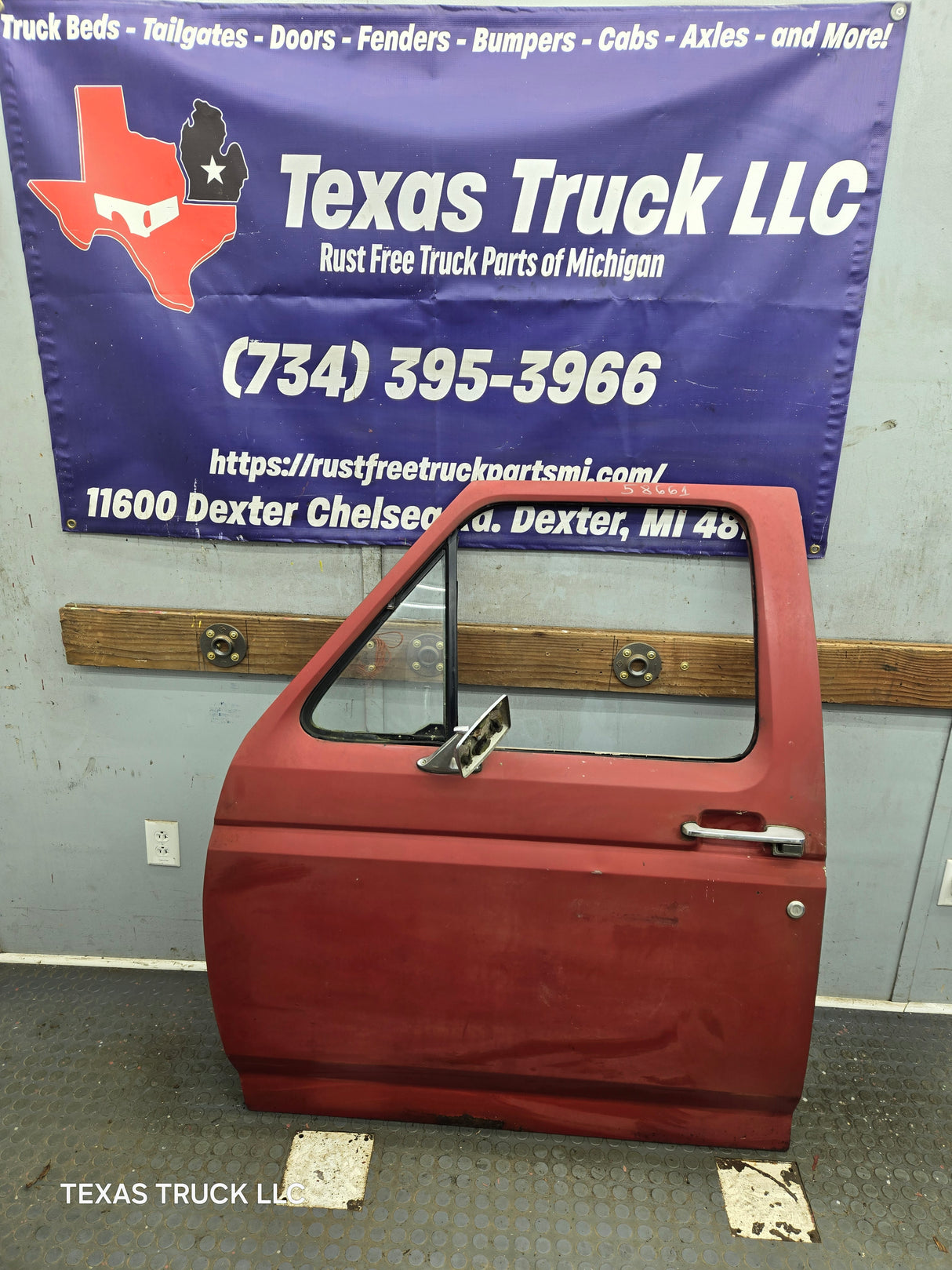 1980-1986 Ford F Series F250 F350 F450 F550 Driver Side Front Door LH