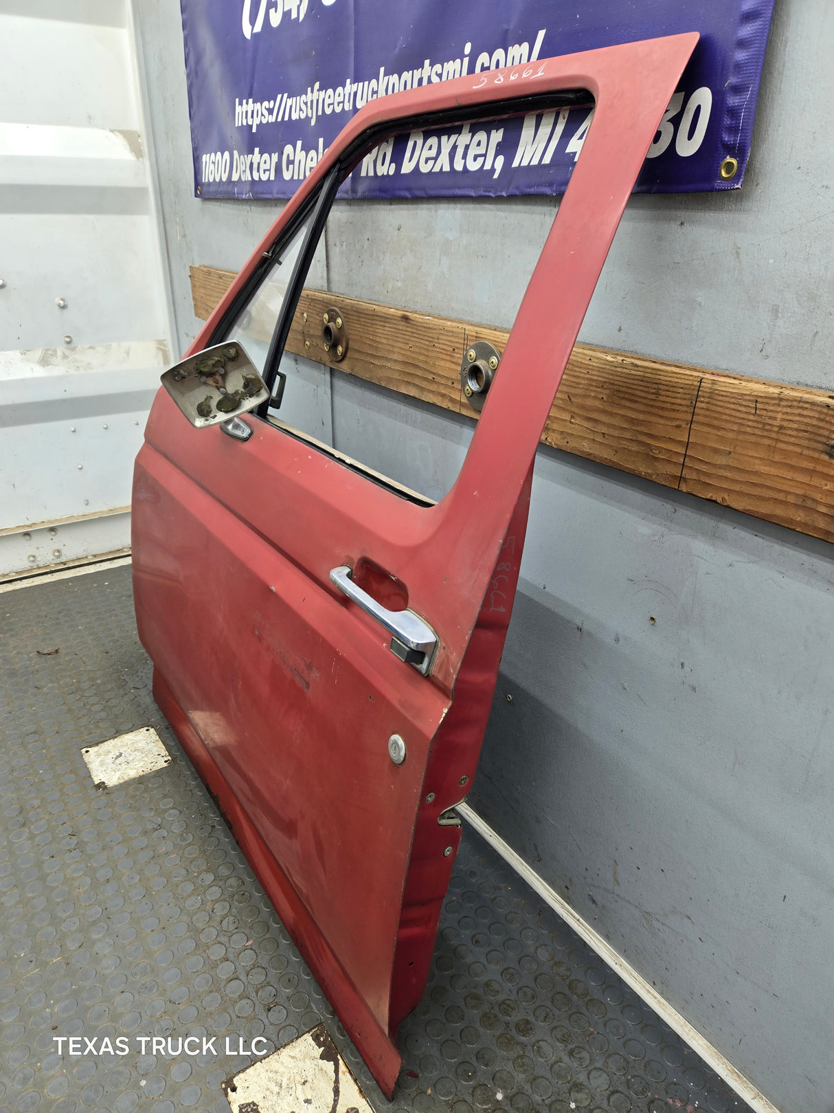 1980-1986 Ford F Series F250 F350 F450 F550 Driver Side Front Door LH