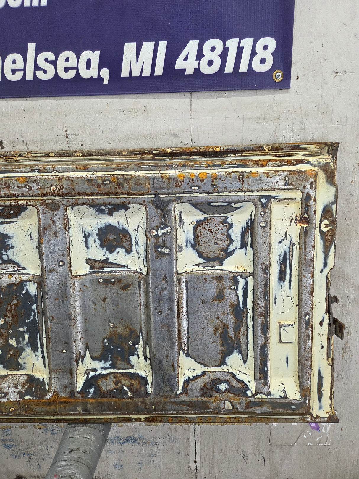 1973-1987 Chevrolet / GMC Square Body Tailgate C10 C15 C20 C25 C35 K10 K15 K20 K25 K35