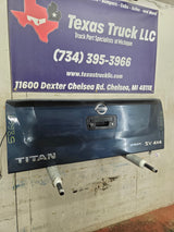 2013-2015 Nissan Titan Tailgate