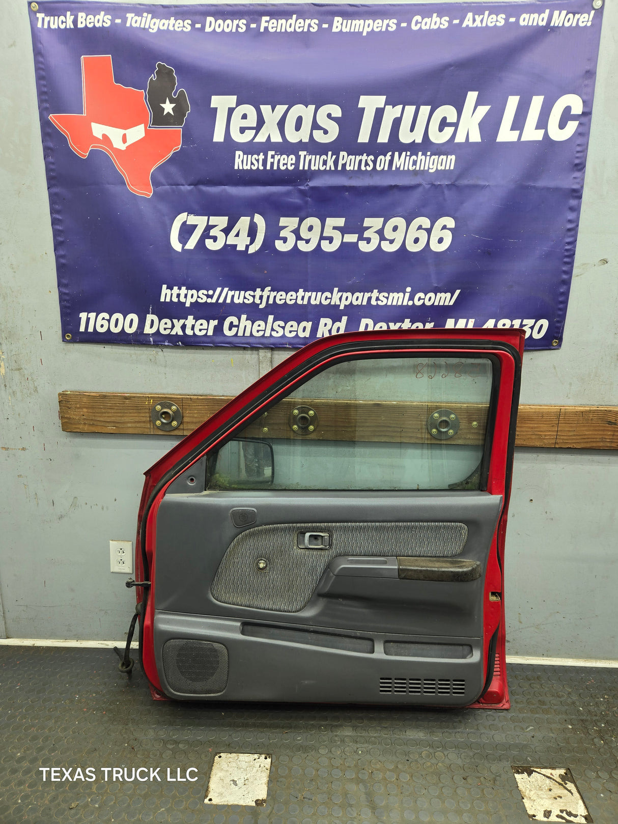 1998-2004 Regular/King Cab Passenger Side RH Front Door