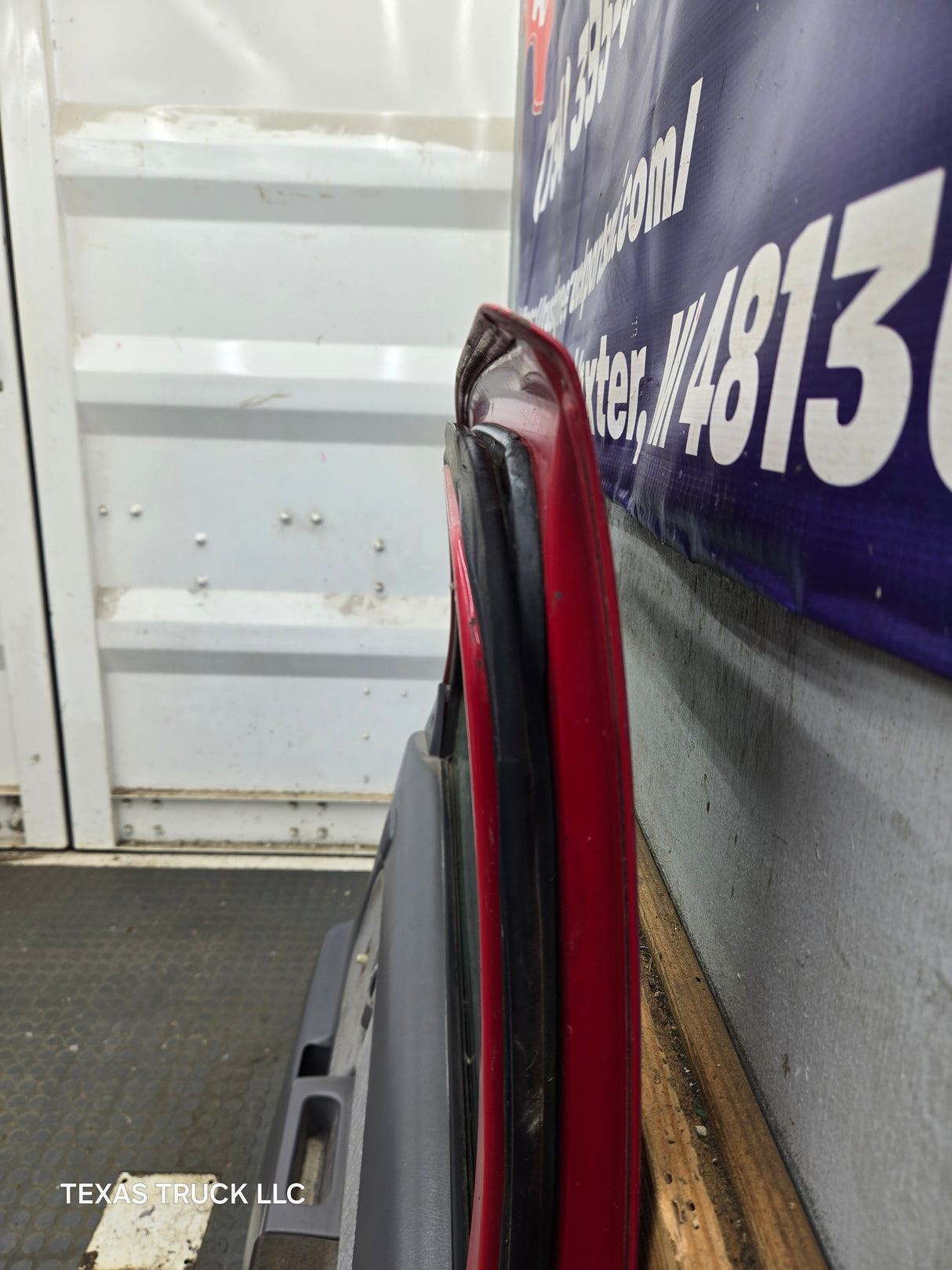 1998-2004 Regular/King Cab Passenger Side RH Front Door
