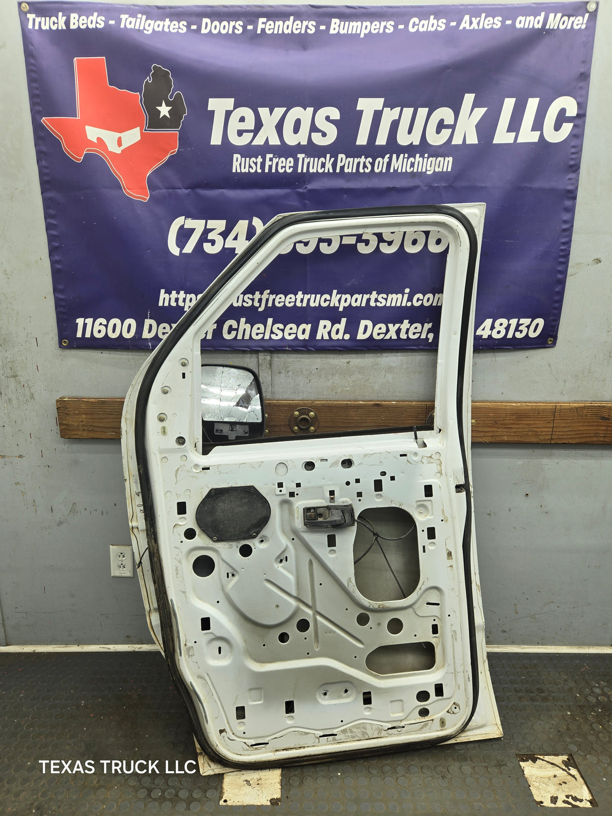 1991-2021 Ford E Series Passenger Side Front Door RH E150 E250 E350