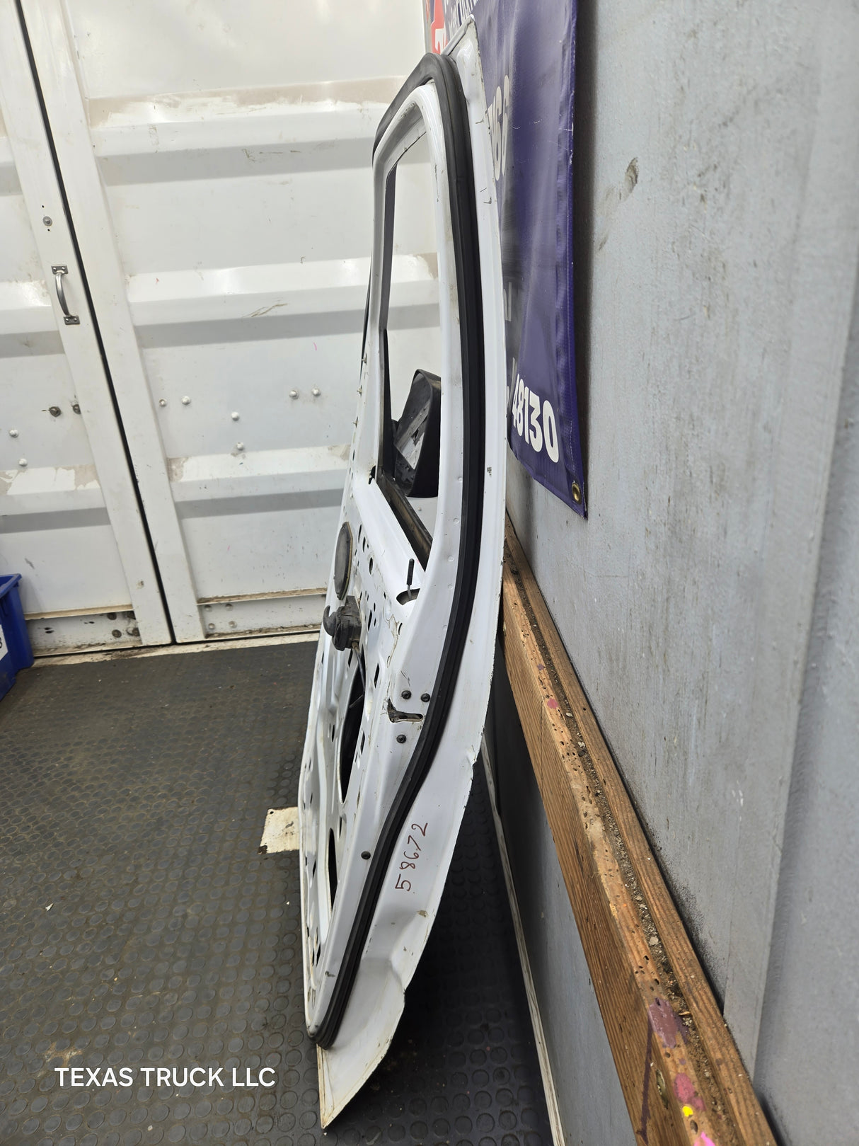 1991-2021 Ford E Series Passenger Side Front Door RH E150 E250 E350