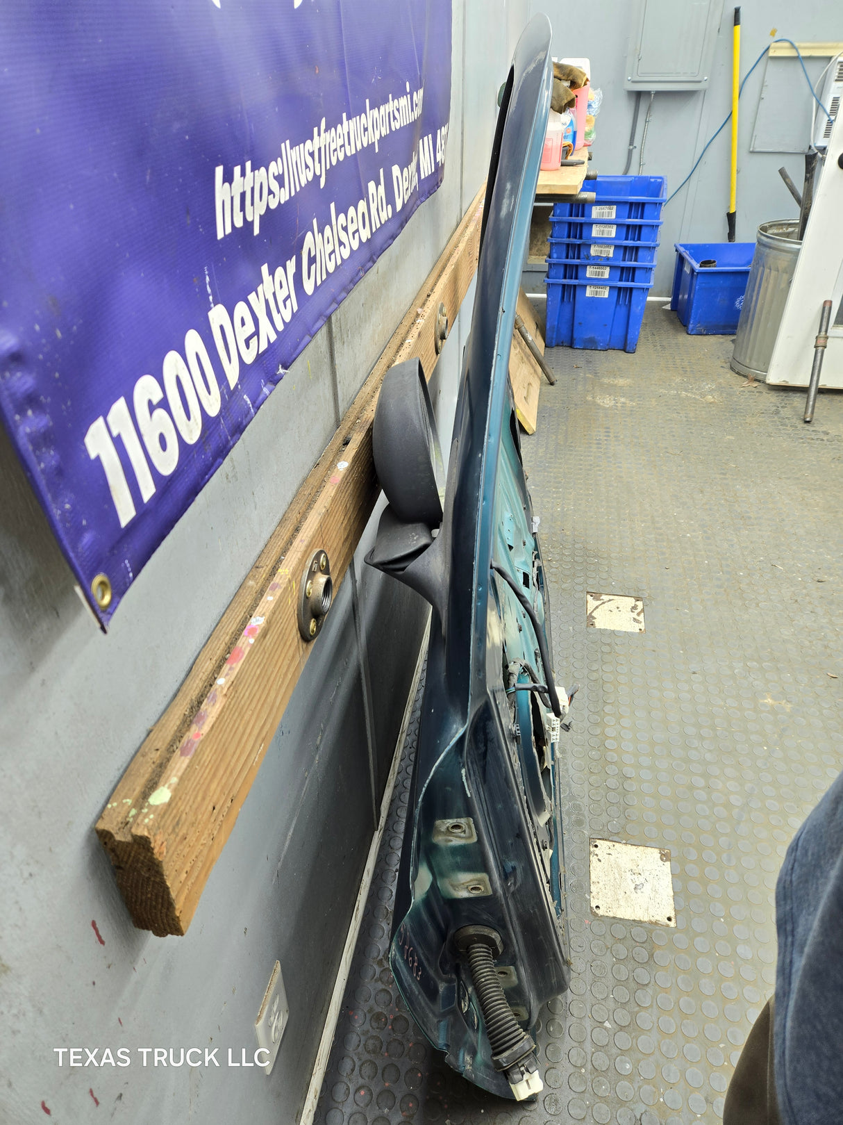 1994-2002 Dodge Ram 2nd Gen Quad Cab 4 Door Square Corner RH Passenger Door