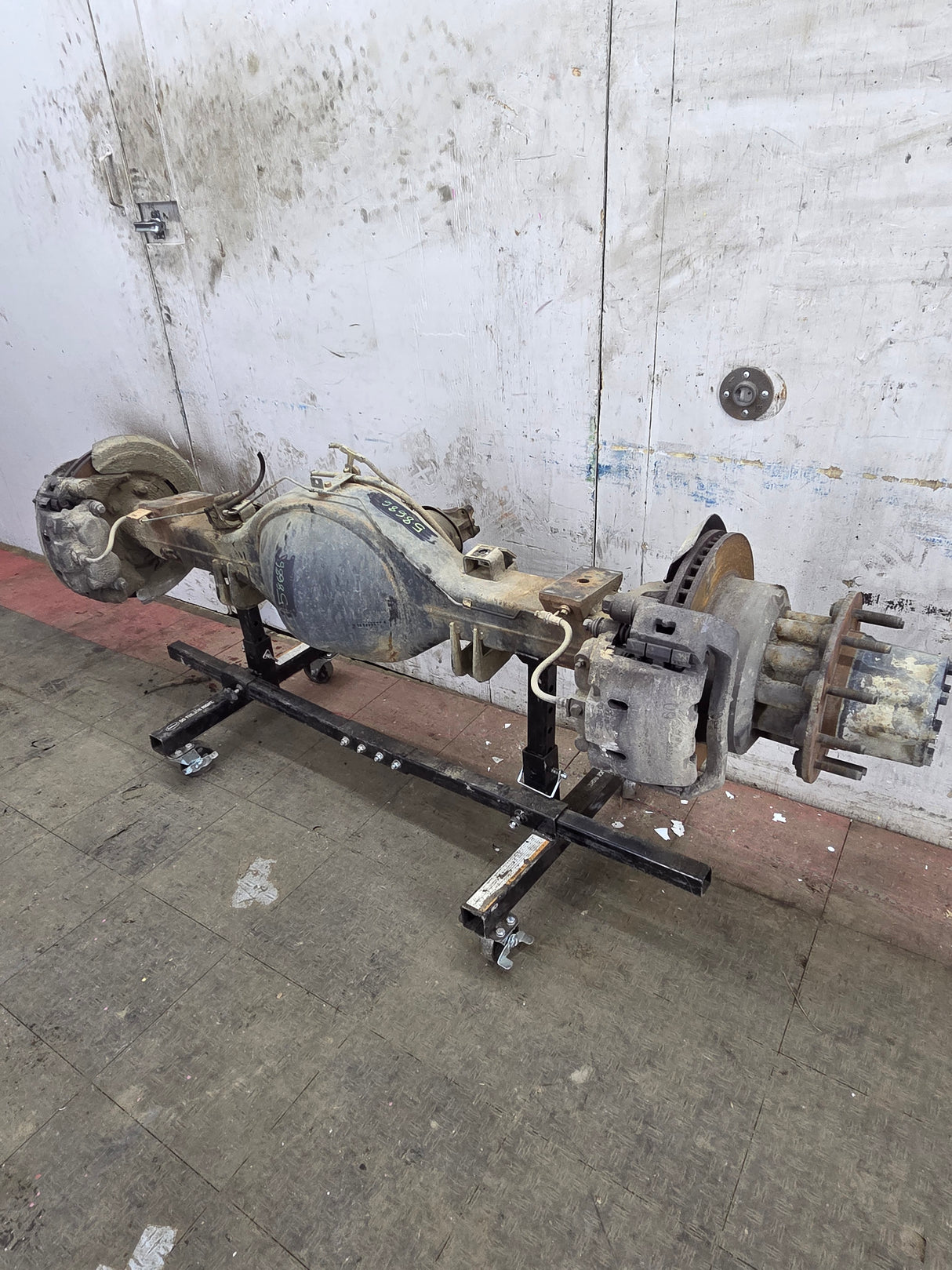 2005-2016 Ford F450 F550 Super Duty Rear Axle 4.30 Gear Ratio DRW