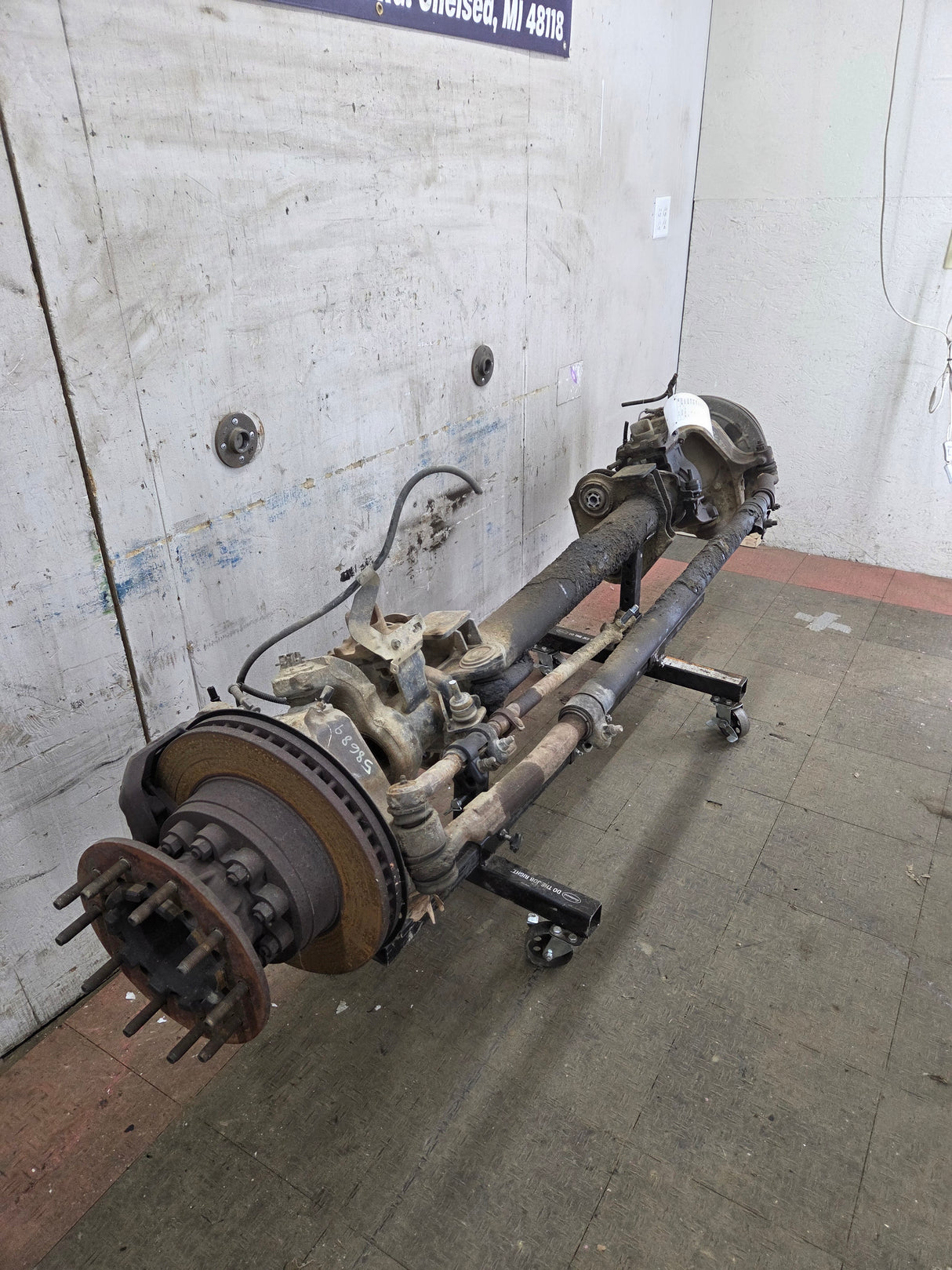 2005-2016 Ford Super Duty F450 F550 FRONT Axle 2wd