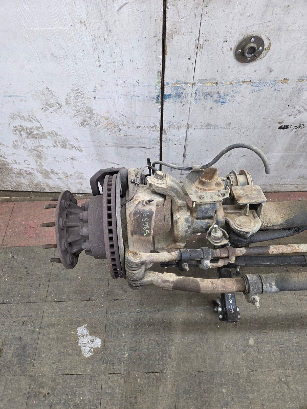 2005-2016 Ford Super Duty F450 F550 FRONT Axle 2wd