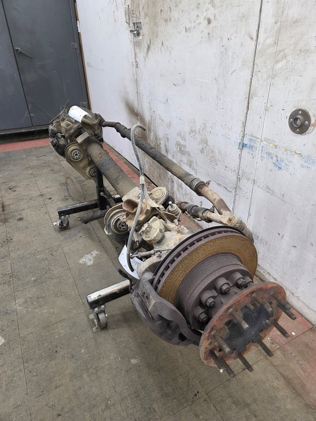2005-2016 Ford Super Duty F450 F550 FRONT Axle 2wd