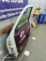 1988-2000 Chevrolet Silverado Suburban GMC Sierra RH Front Passenger Door