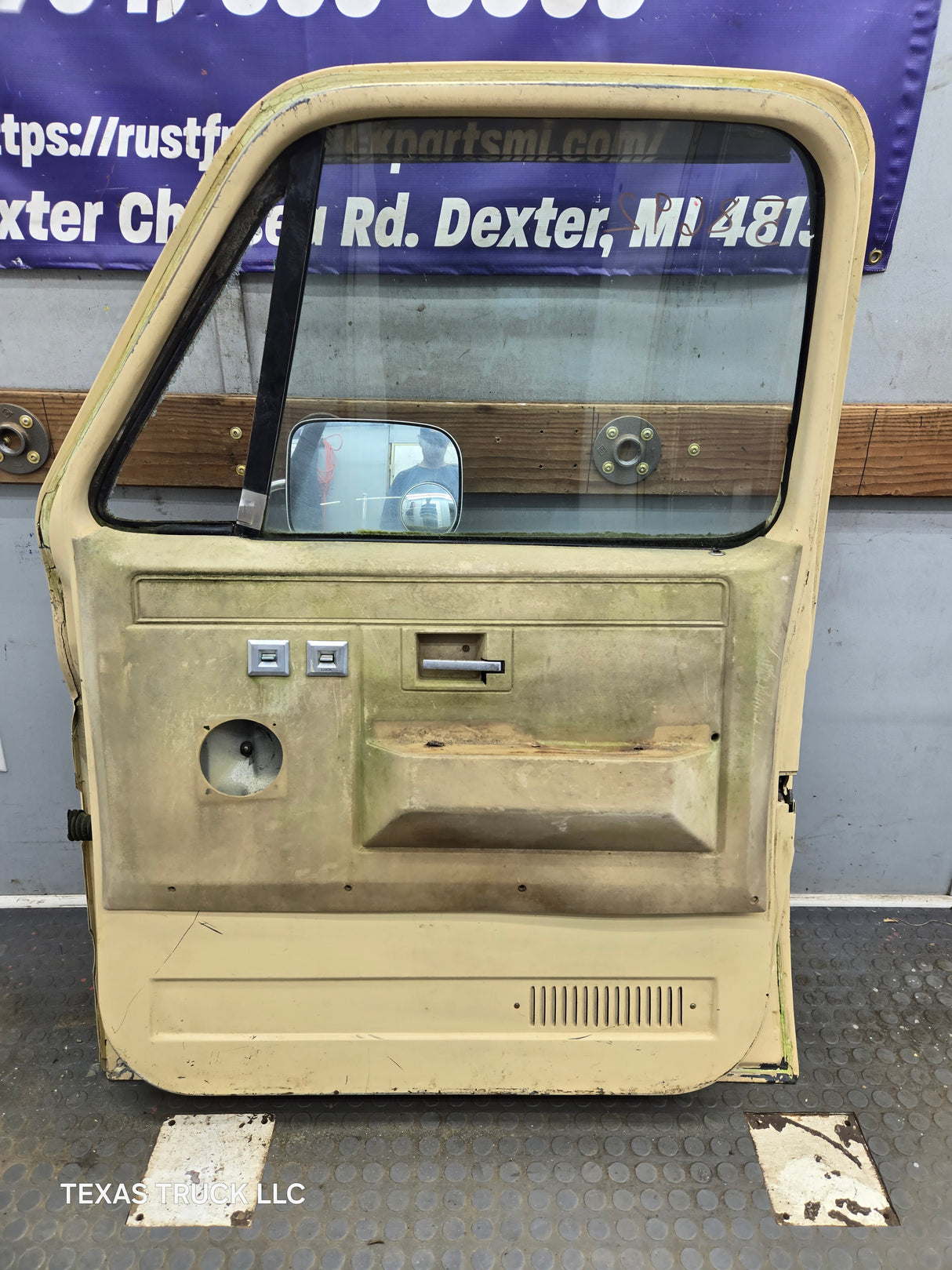 1973-1987 Chevrolet / GMC Square Body Front Passenger Side RH Door K / C Series
