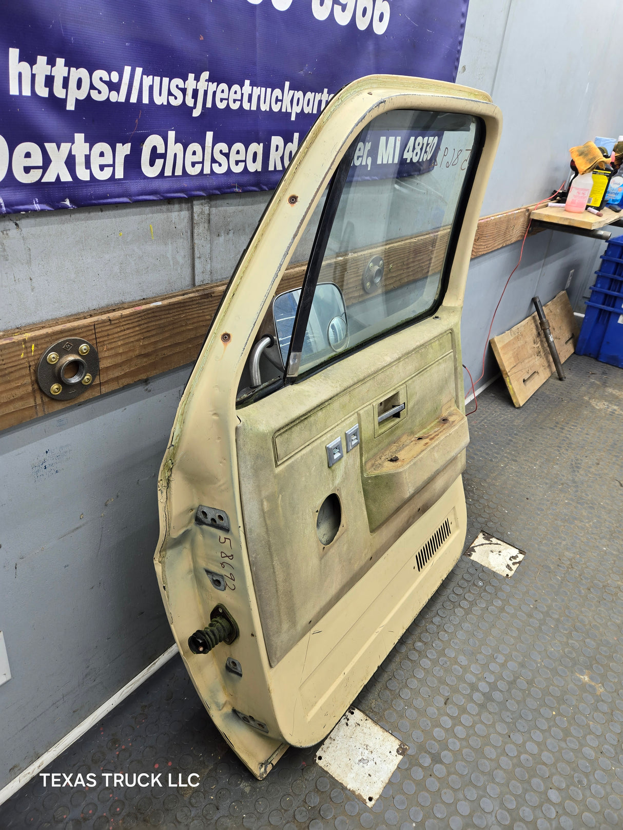 1973-1987 Chevrolet / GMC Square Body Front Passenger Side RH Door K / C Series
