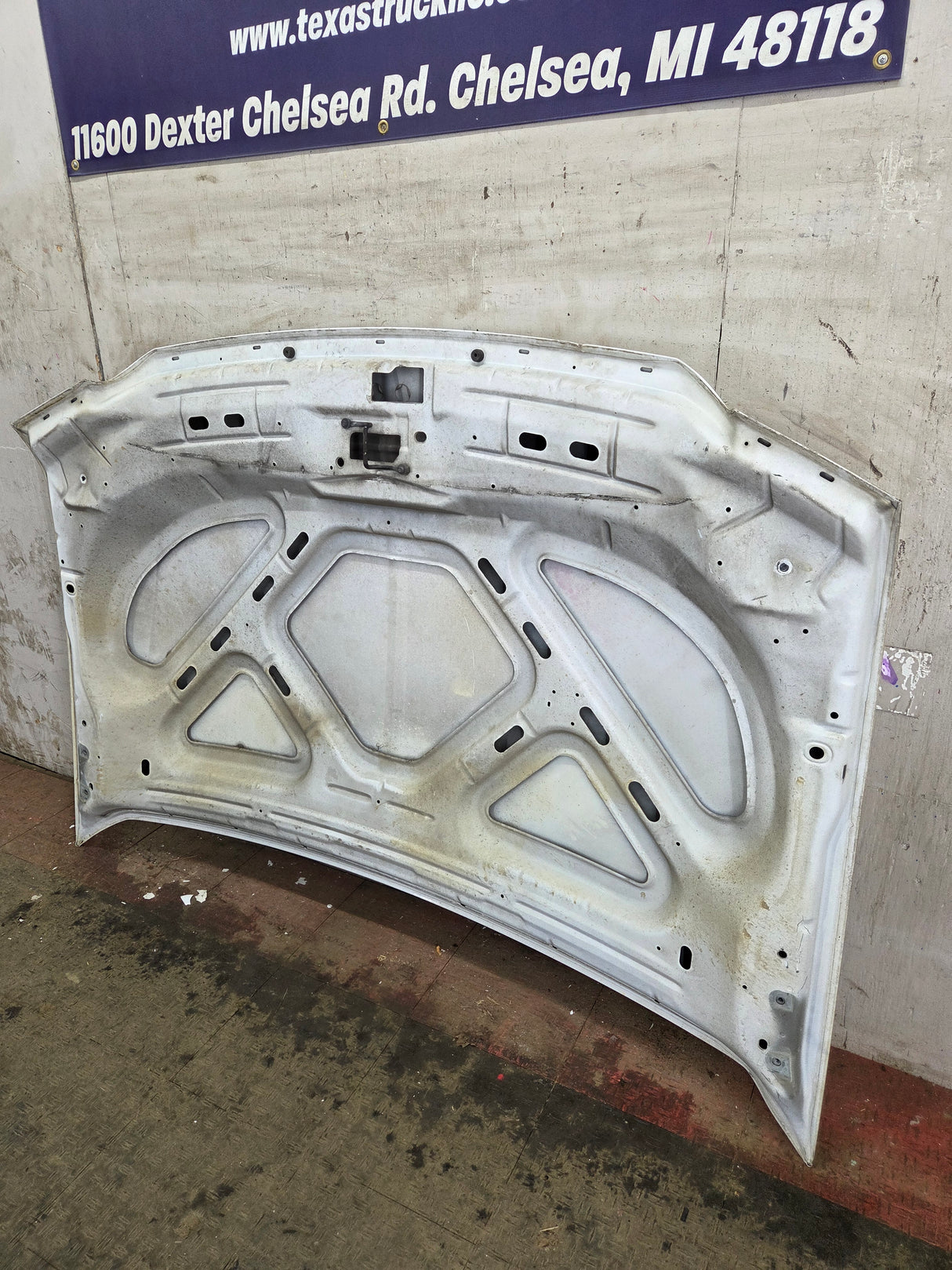 1999-2007 Ford Super Duty Hood F250 F350 F450 F550
