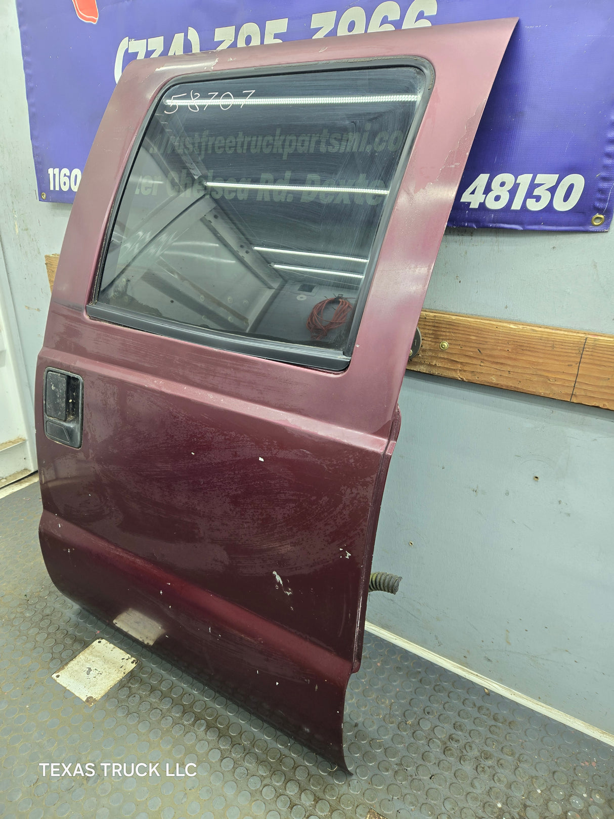1999-2011 Ford Super Duty F250 F350 F450 F550 RH Crew Cab Passenger Side Rear Door
