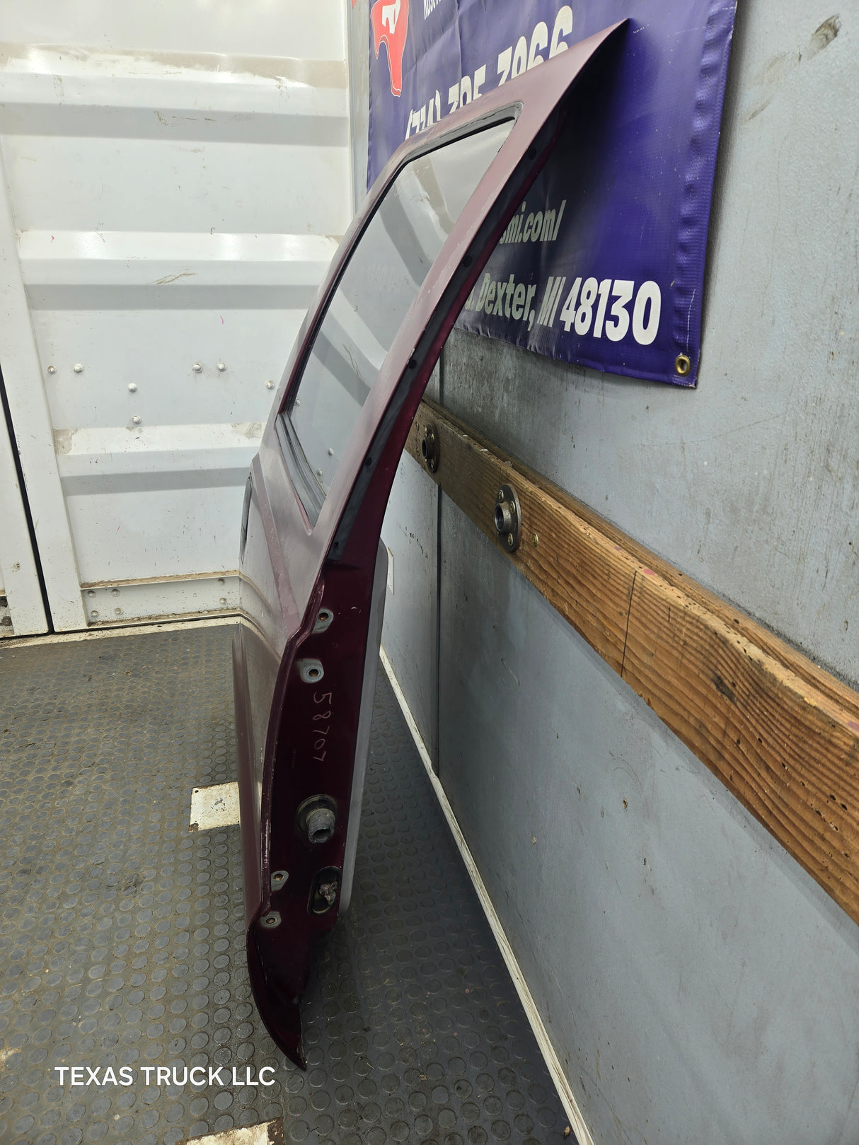 1999-2011 Ford Super Duty F250 F350 F450 F550 RH Crew Cab Passenger Side Rear Door