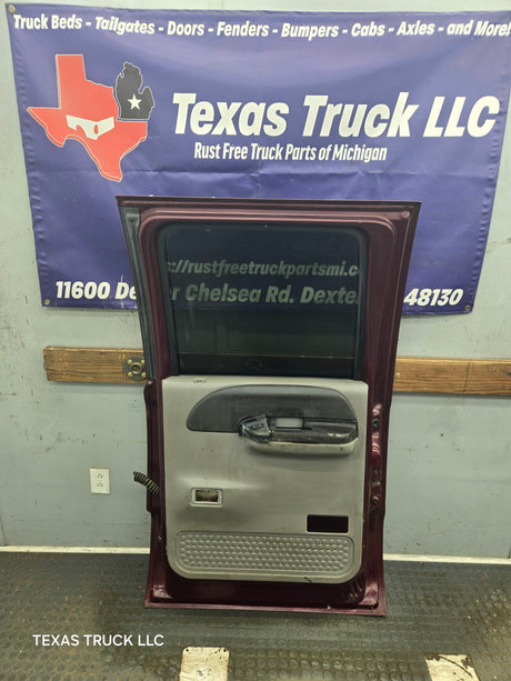 1999-2007 Ford Super Duty F250 F350 F450 F550 RH Crew Cab Passenger Side Rear Door
