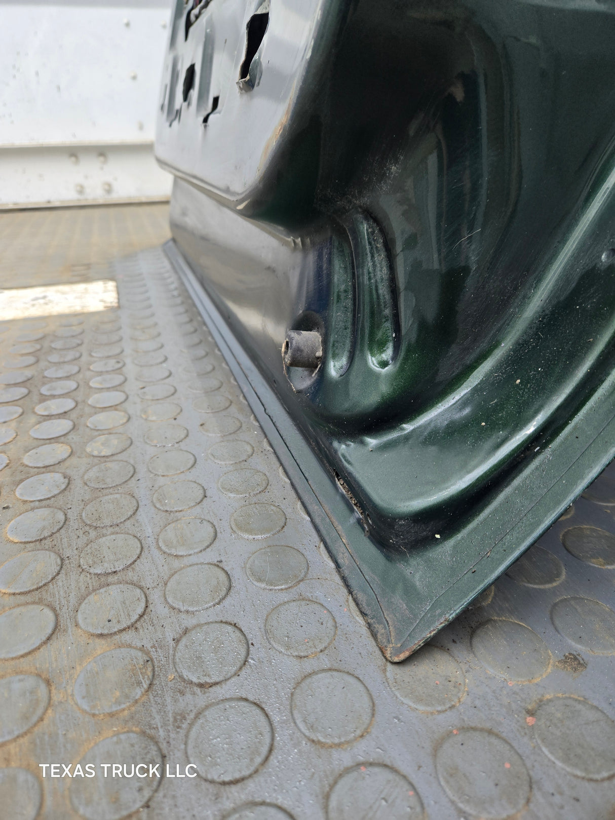 1999-2011 Ford Super Duty F250 F350 F450 F550 RH Crew Cab Passenger Side Rear Door