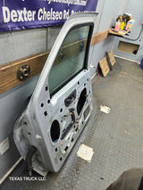 2003-2005 Ford Ranger Passenger Side Front Right Hand Door
