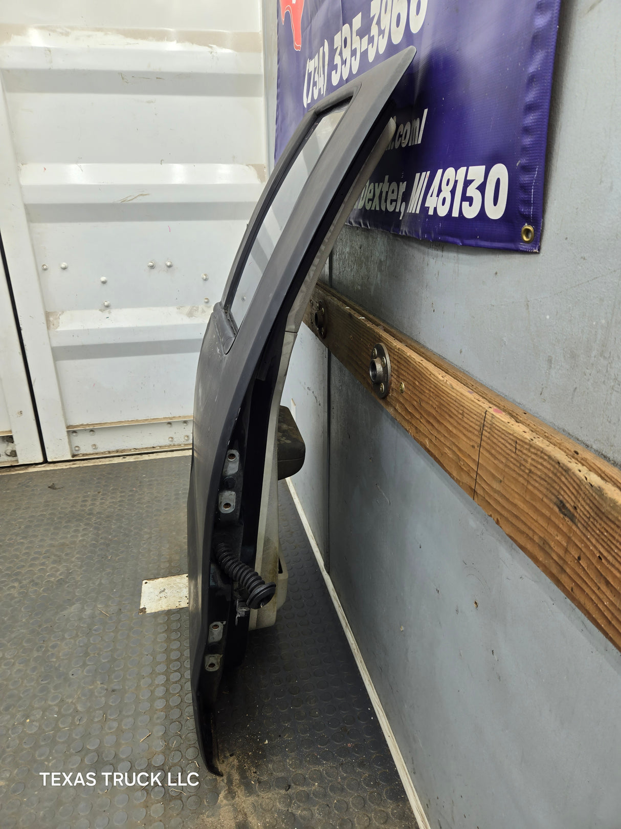 2004-2008 Ford F150 Driver Side Rear Extended Cab Door LH