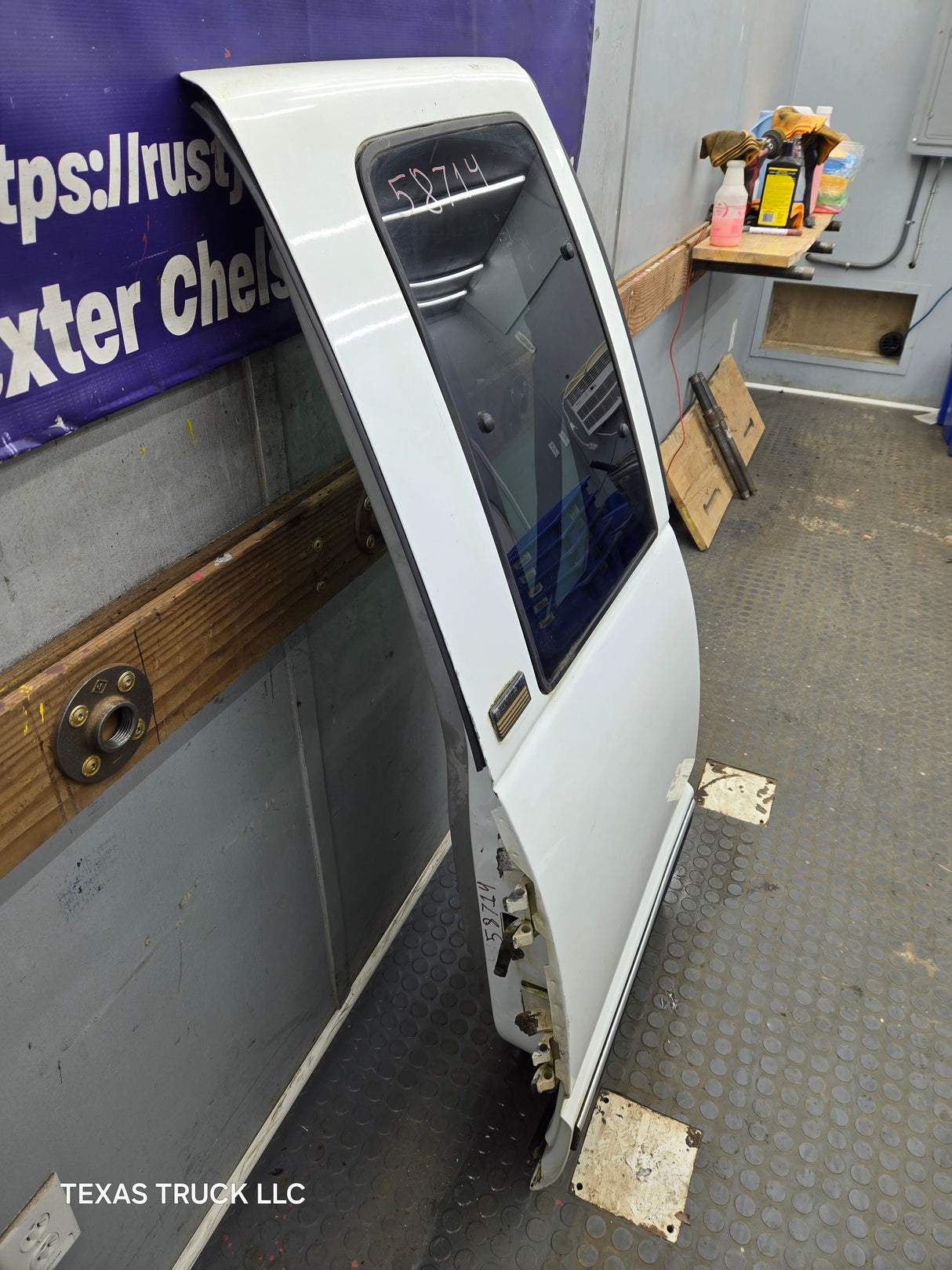 1988-2000 Chevrolet Silverado GMC Sierra RH Rear Extended Cab Passenger Side 3rd Door
