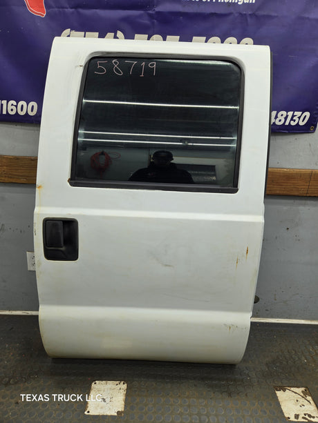 1999-2011 Ford Super Duty F250 F350 F450 F550 RH Crew Cab Passenger Side Rear Door