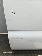 1999-2006 Chevrolet Silverado / GMC Sierra 1500 2500 3500 HD Front Passenger side Door RH