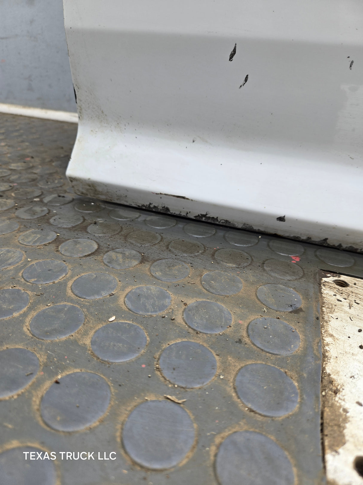 2009-2018 Dodge Ram 4th Gen Passenger Side RH Front Quad Crew Cab Door 1500 2500 3500 4500 5500