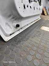 1999-2011 Ford Super Duty LH Driver Side Front Door F250 F350 F450 F550 *Damage