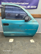 1997-2000 Dodge Dakota Passenger Side RH Front Door