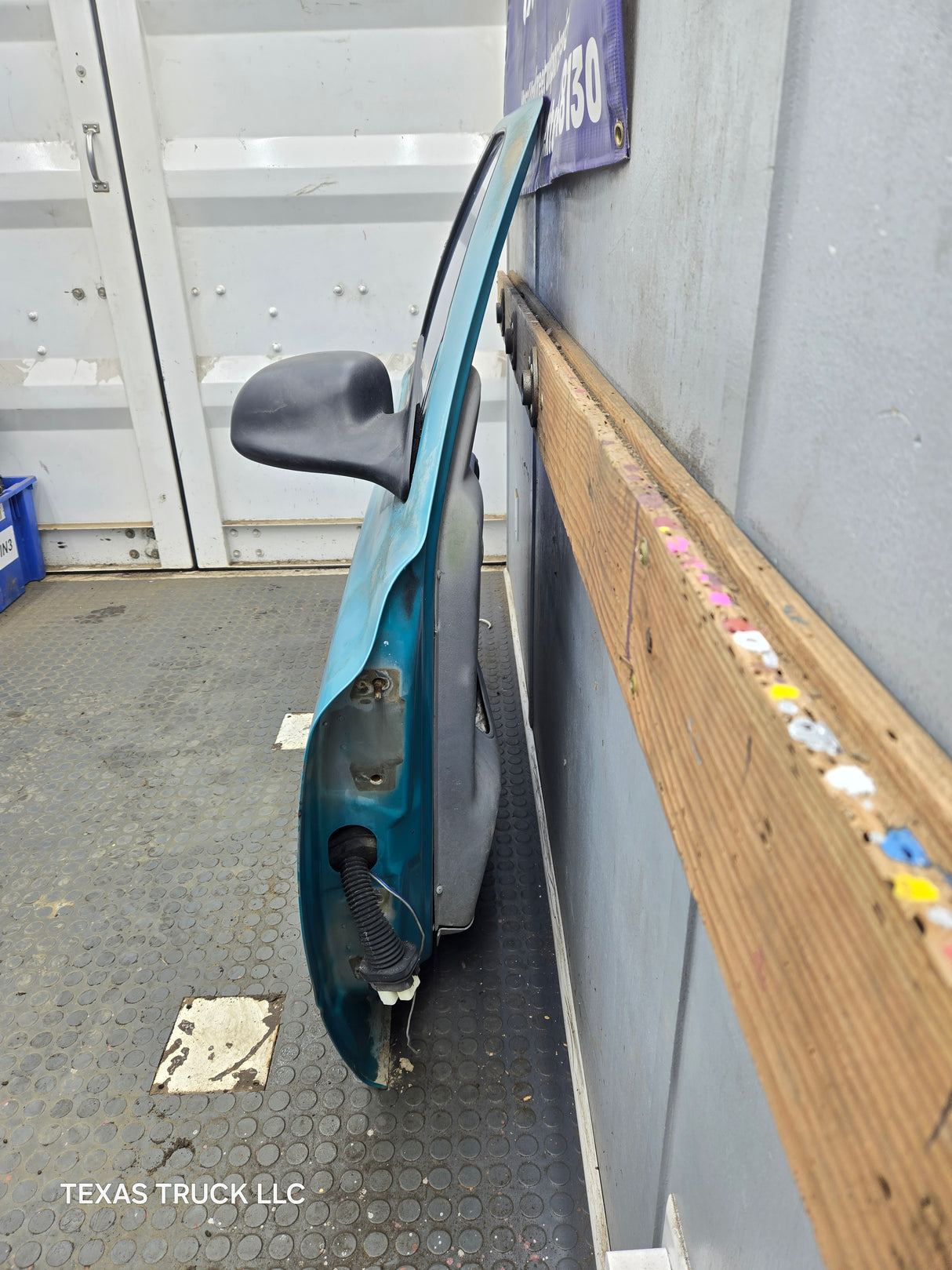 1997-2000 Dodge Dakota Passenger Side RH Front Door