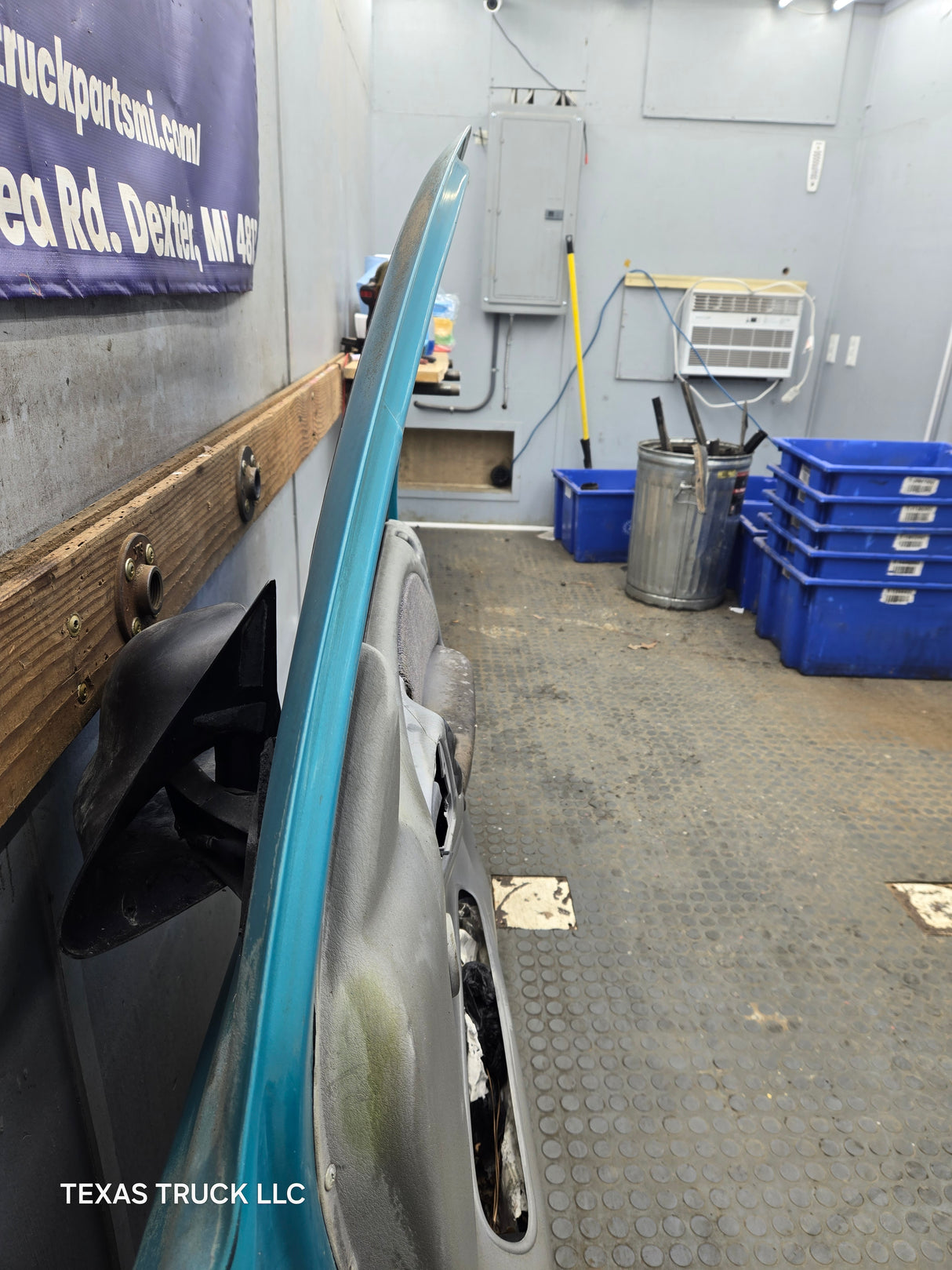 1997-2000 Dodge Dakota Passenger Side RH Front Door