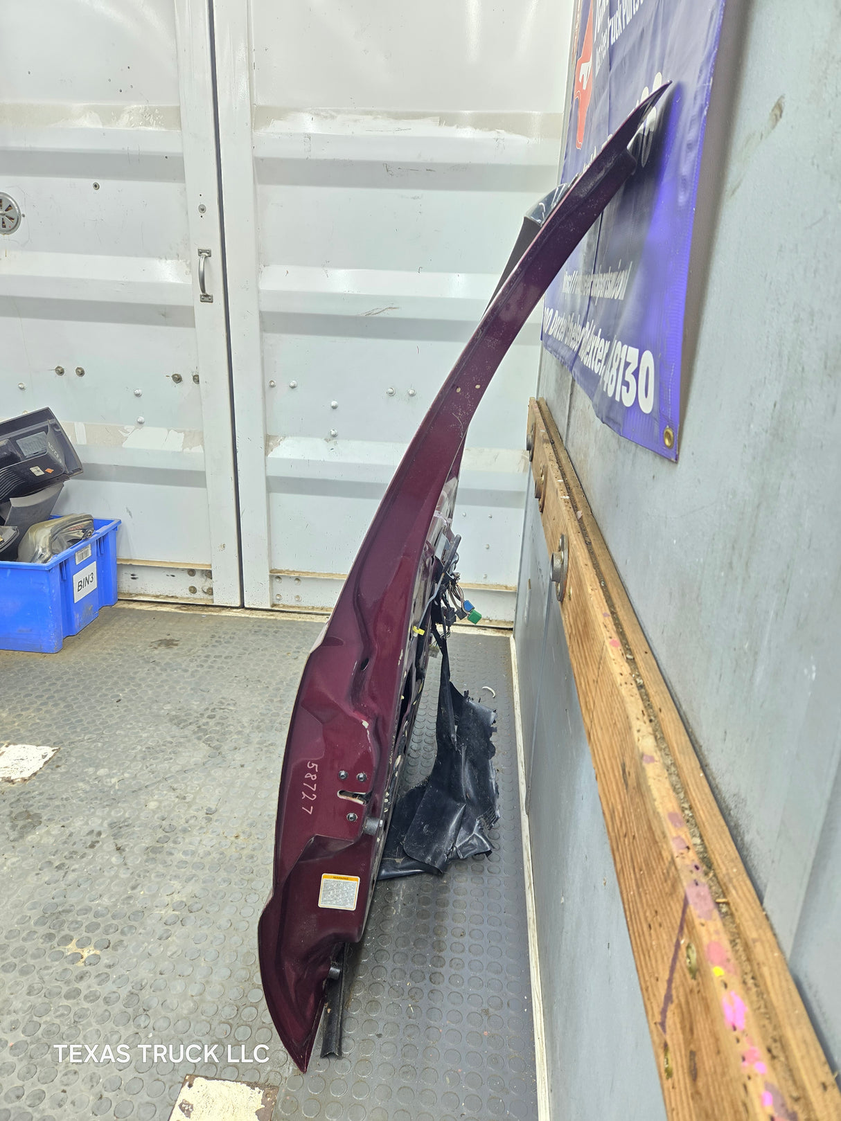 1999-2011 Ford Super Duty LH Driver Side Front Door F250 F350 F450 F550