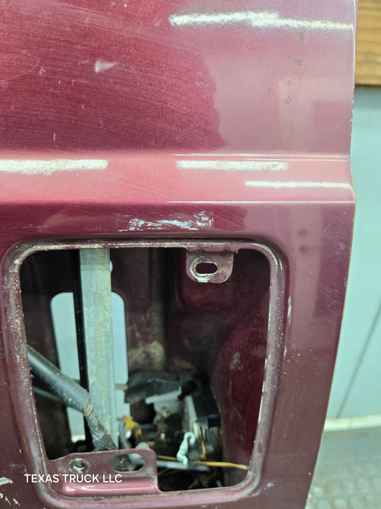 1999-2011 Ford Super Duty LH Driver Side Front Door F250 F350 F450 F550