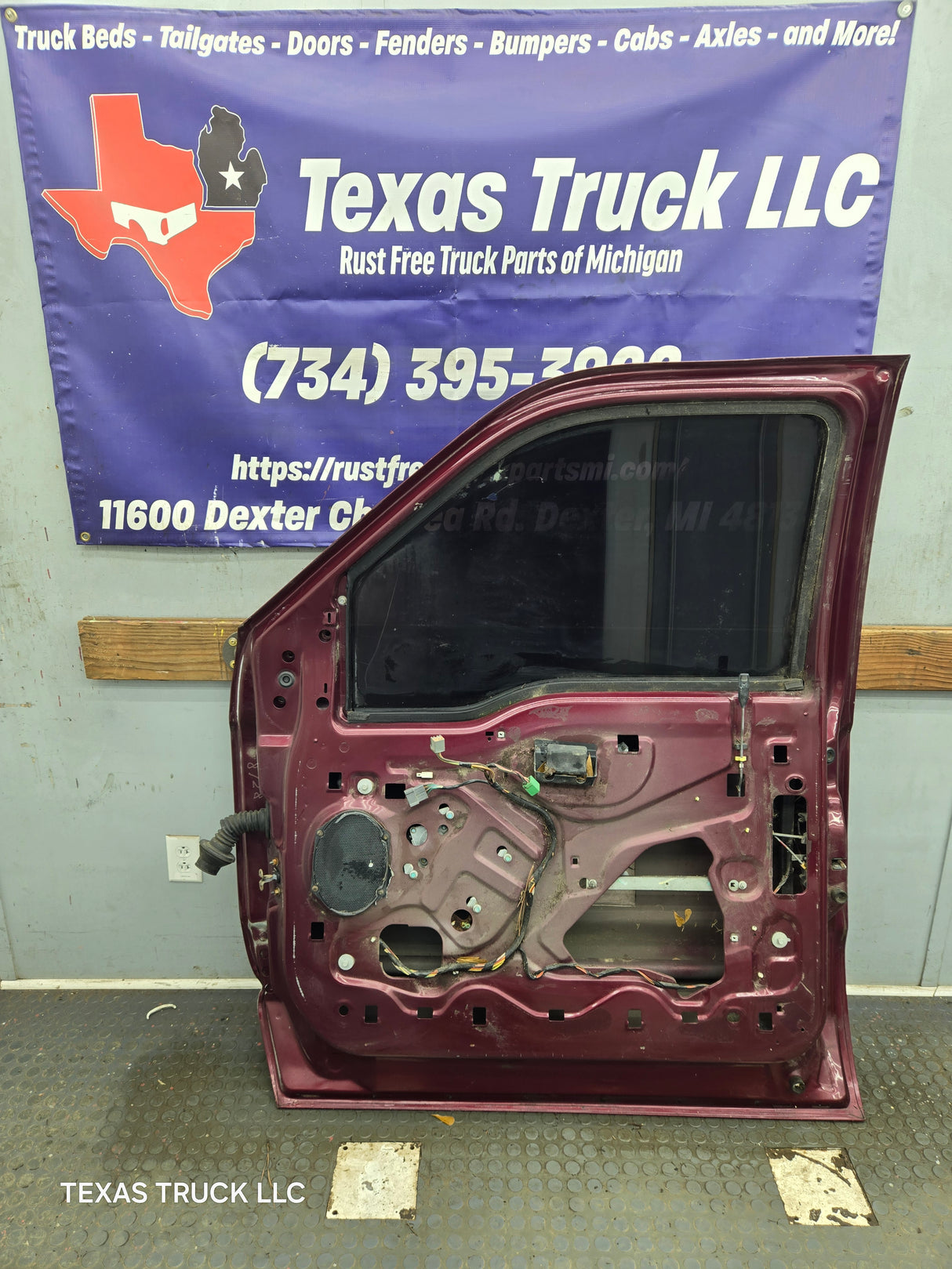 1999-2011 Ford Super Duty / Excursion Front Passenger RH Door F250 F350 F450 F550