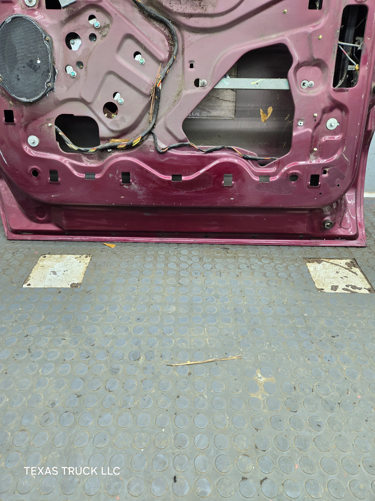 1999-2011 Ford Super Duty / Excursion Front Passenger RH Door F250 F350 F450 F550