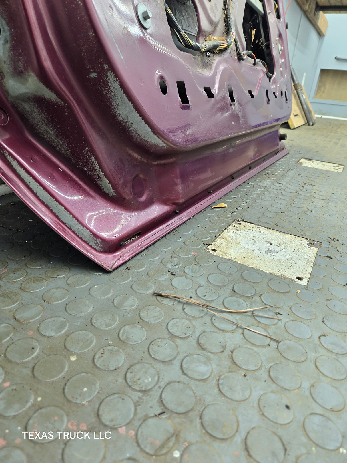 1999-2011 Ford Super Duty / Excursion Front Passenger RH Door F250 F350 F450 F550