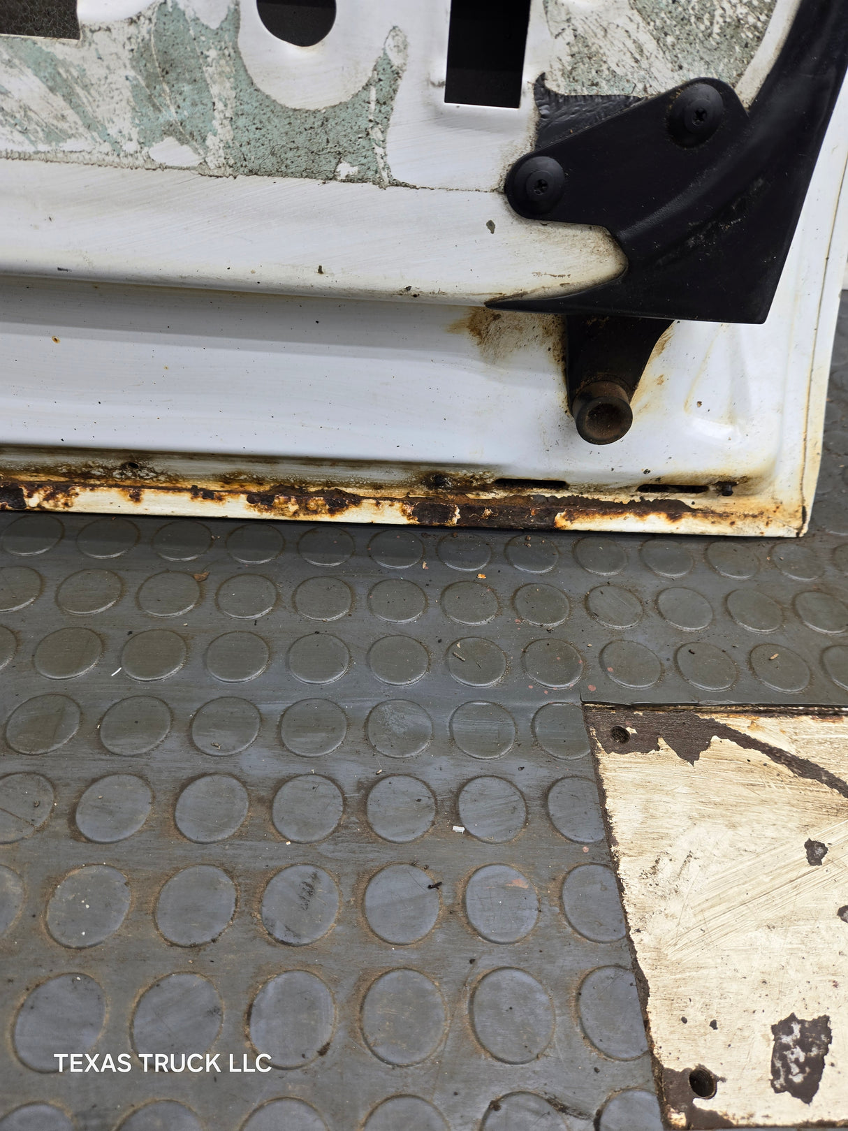 1999-2011 Ford Super Duty / Excursion Front Passenger RH Door F250 F350 F450 F550