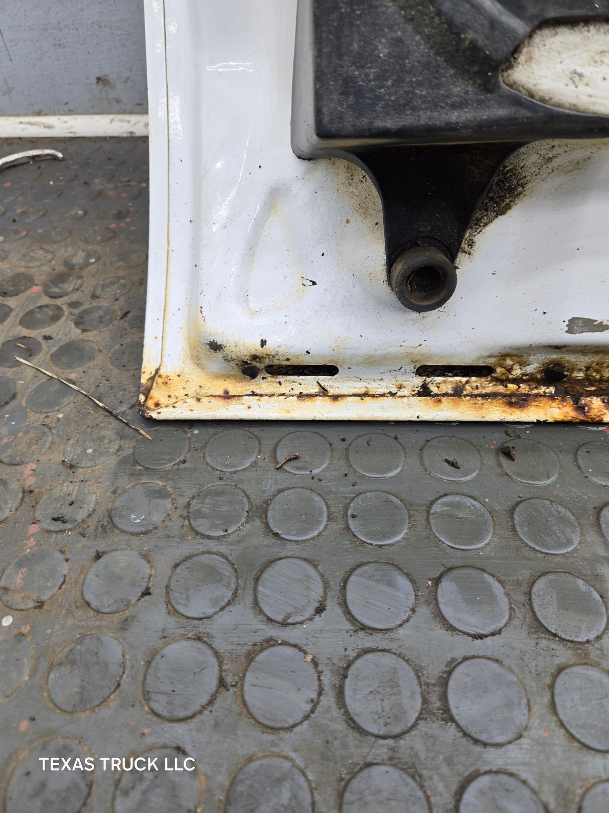 1999-2011 Ford Super Duty / Excursion Front Passenger RH Door F250 F350 F450 F550