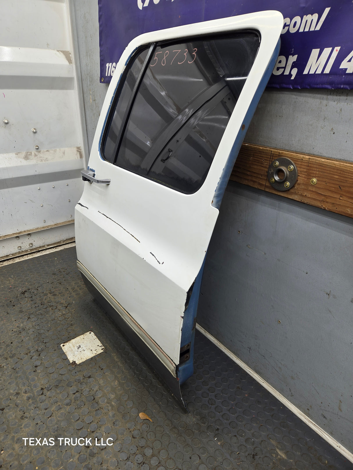 1973-1991 Chevrolet / GMC Square Body Passenger Side Rear Crew Cab Door RH K / C Series Suburban