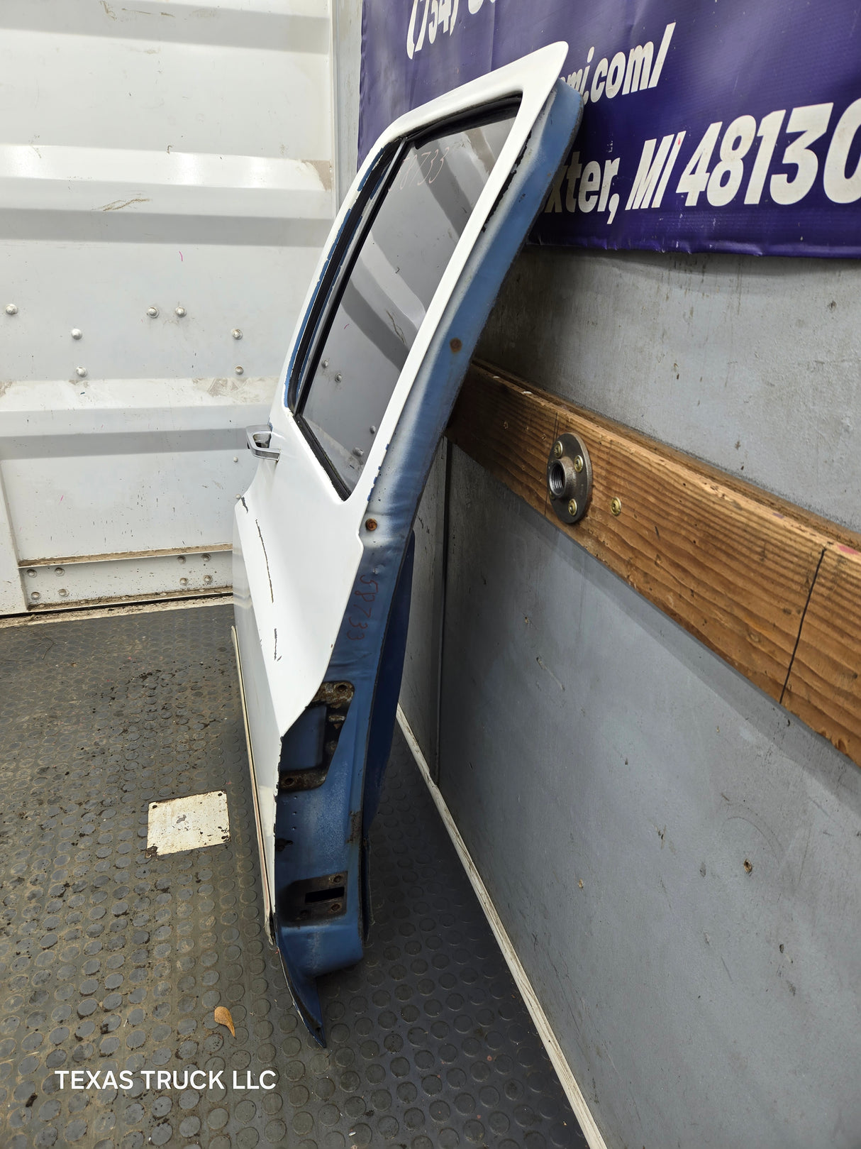 1973-1991 Chevrolet / GMC Square Body Passenger Side Rear Crew Cab Door RH K / C Series Suburban