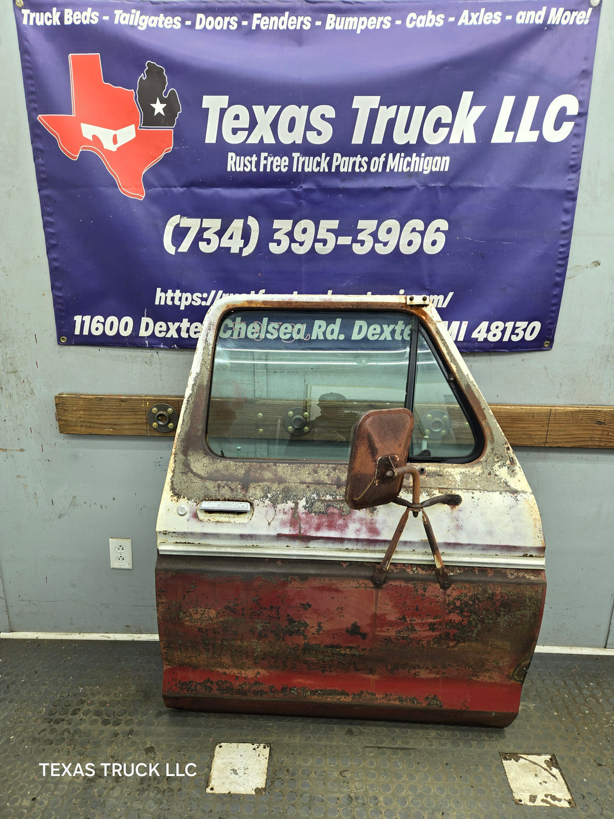 1973-1979 Ford F100 F150 F250 F350 RH Passenger Side Front Door