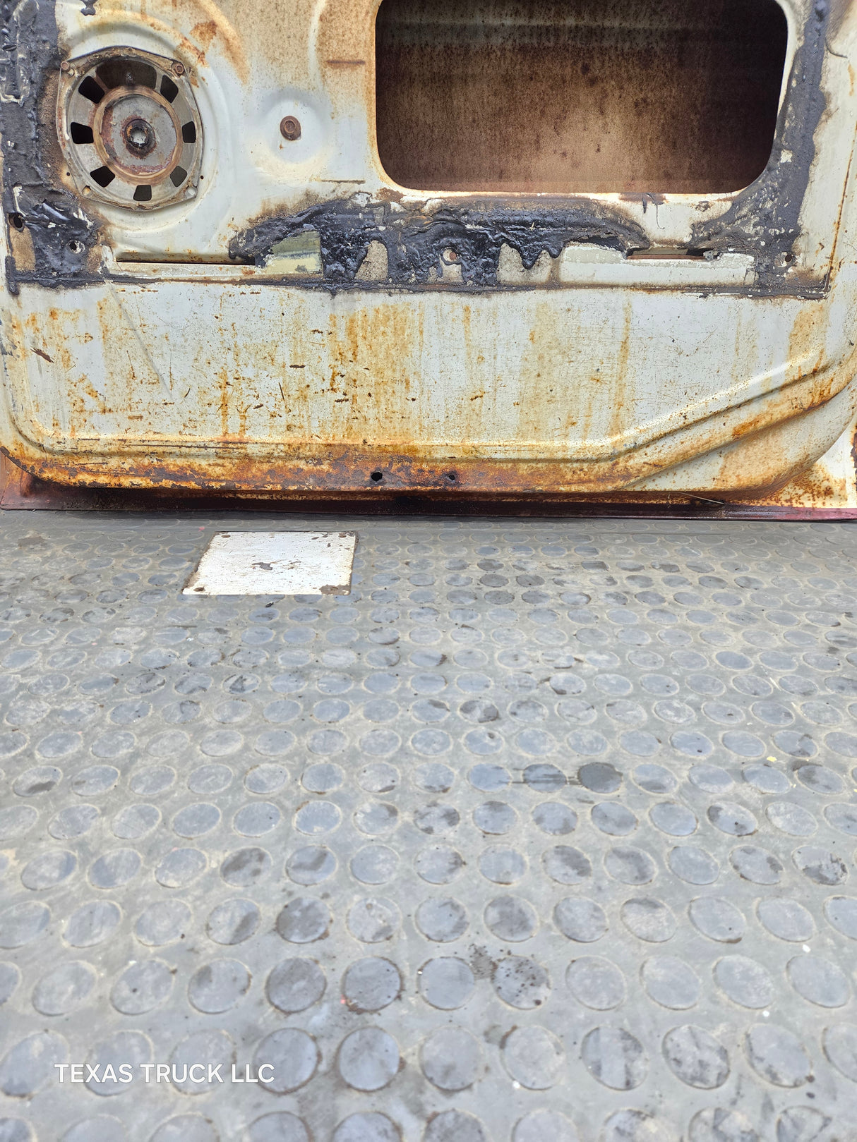 1973-1979 Ford F100 F150 F250 F350 RH Passenger Side Front Door