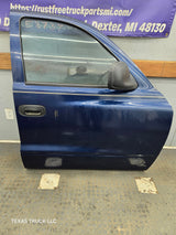2001–2004 Dodge Dakota Quad Cab Front Passenger Side RH Door