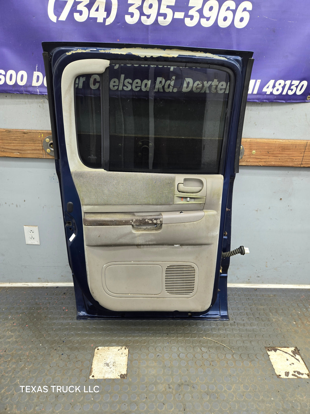 2000-2004 Dodge Dakota Quad/Crew Cab Driver Side LH Rear Door