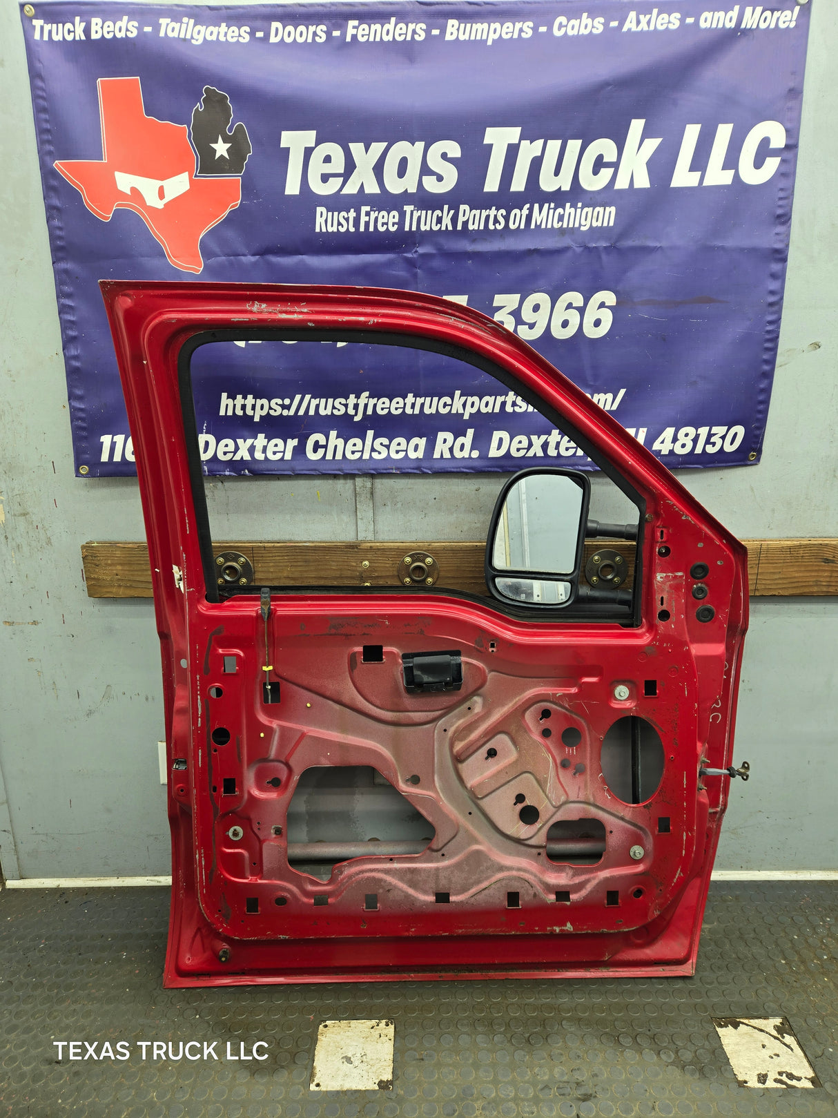 1999-2011 Ford Super Duty LH Driver Side Front Door F250 F350 F450 F550