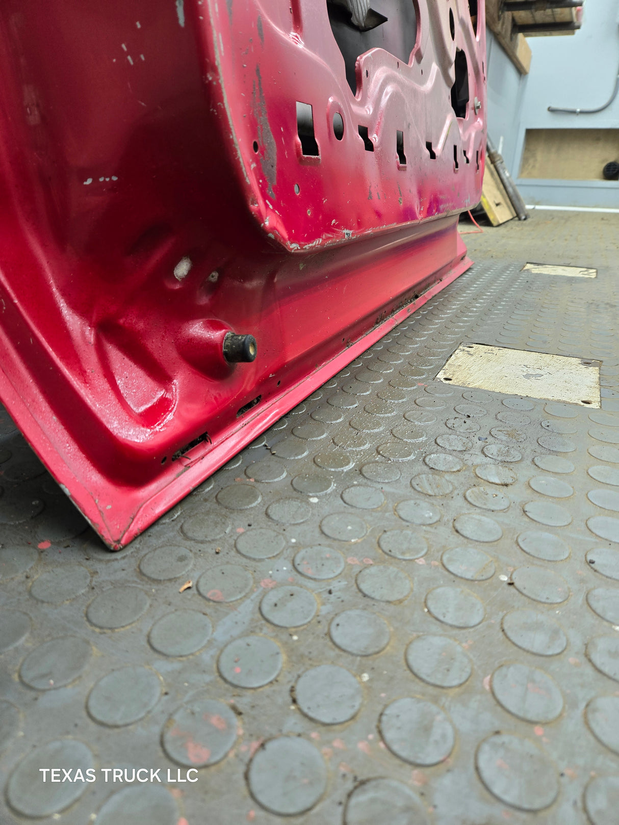 1999-2011 Ford Super Duty LH Driver Side Front Door F250 F350 F450 F550